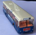 Busmodell (H0) MAN SL 200, Stadtwerke München, Wagen 4518, Li. 95 Waldperlach, mit Grundig-Werbung (Rietze-Modell)